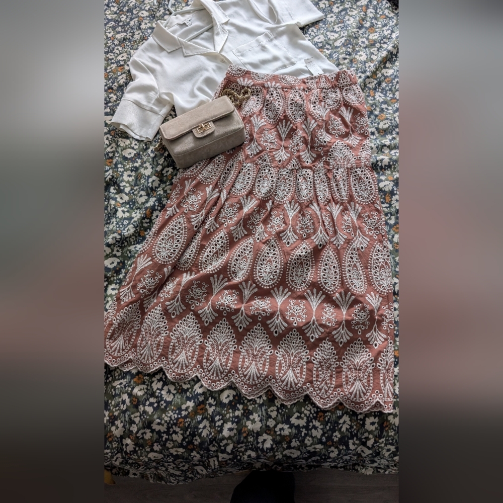 Embroidered Light Brown and White Skirt